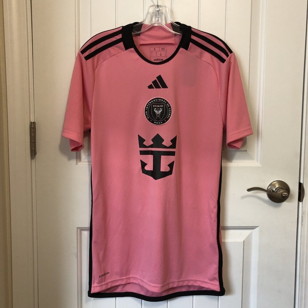 adidas Adult Miami CF Luis Suarez #9 2024 Primary Replica Jersey Size S